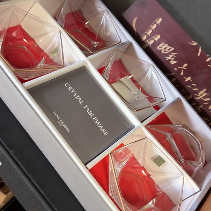 盖碗瓷器直播放漏中