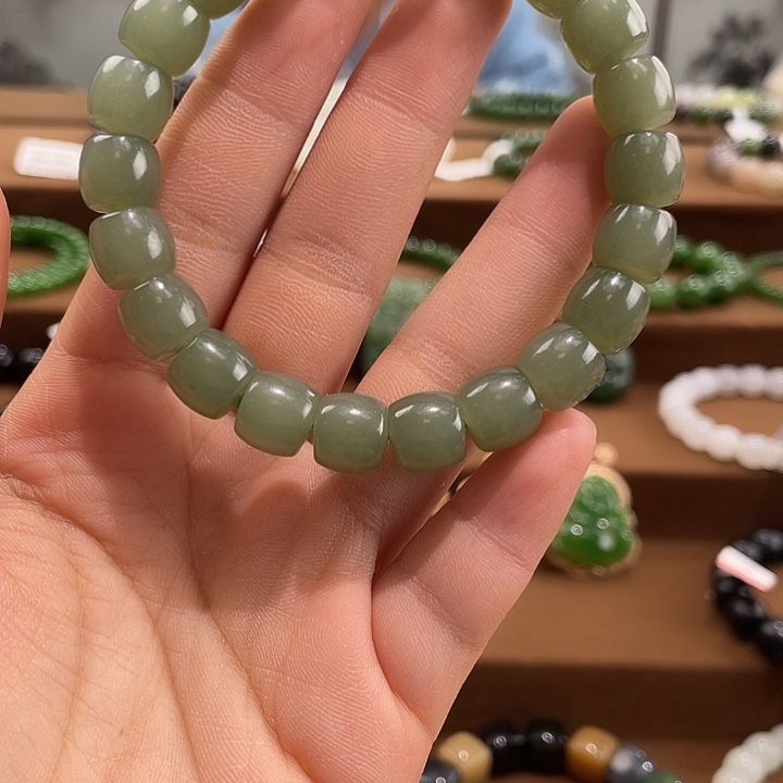 和田玉未镶嵌手串