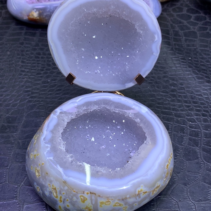 水晶特价聚宝盆未镶嵌