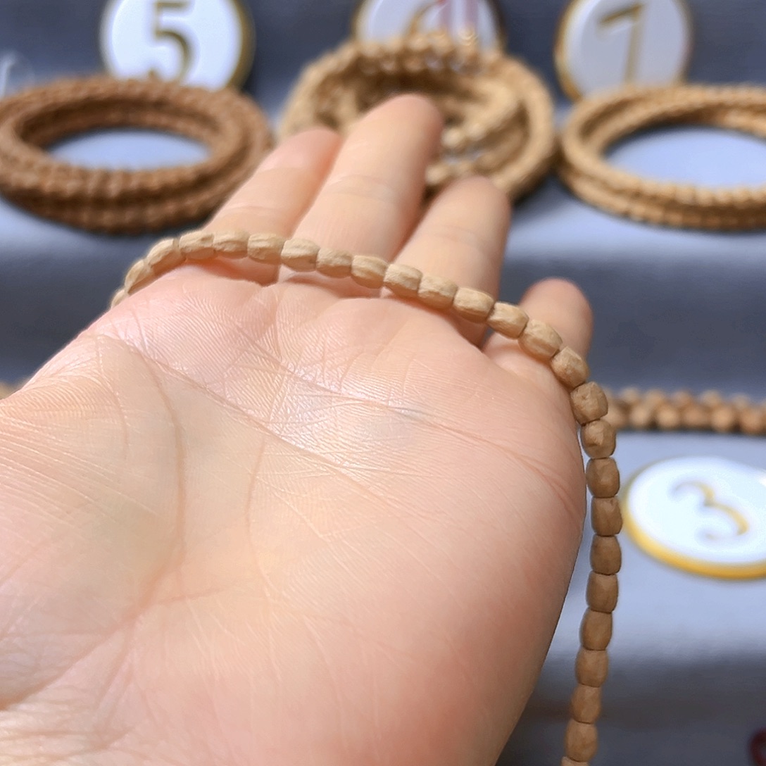 柏香籽/百香籽手串绵****0