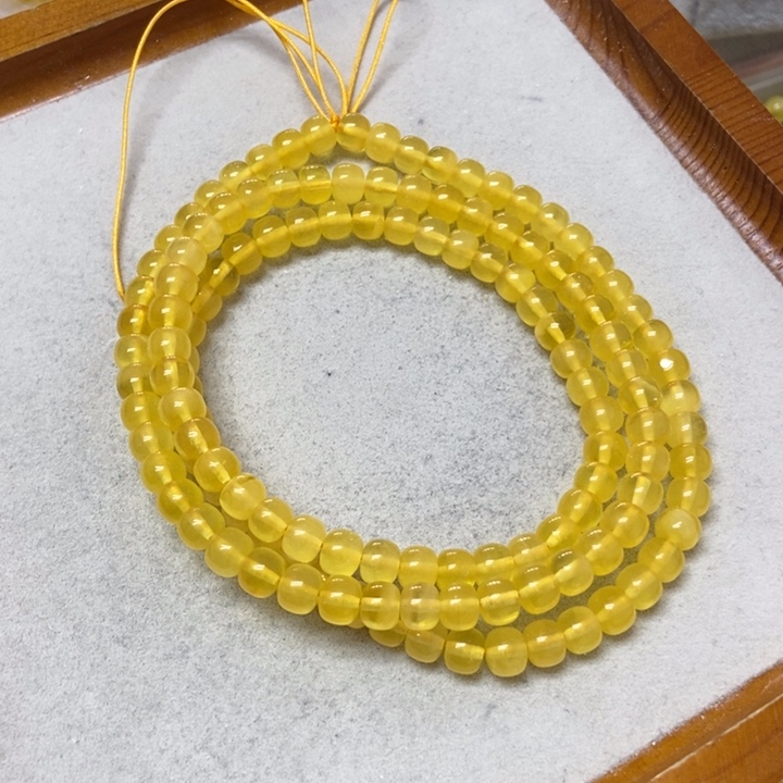 未镶嵌蜜蜡裸石多样性发货