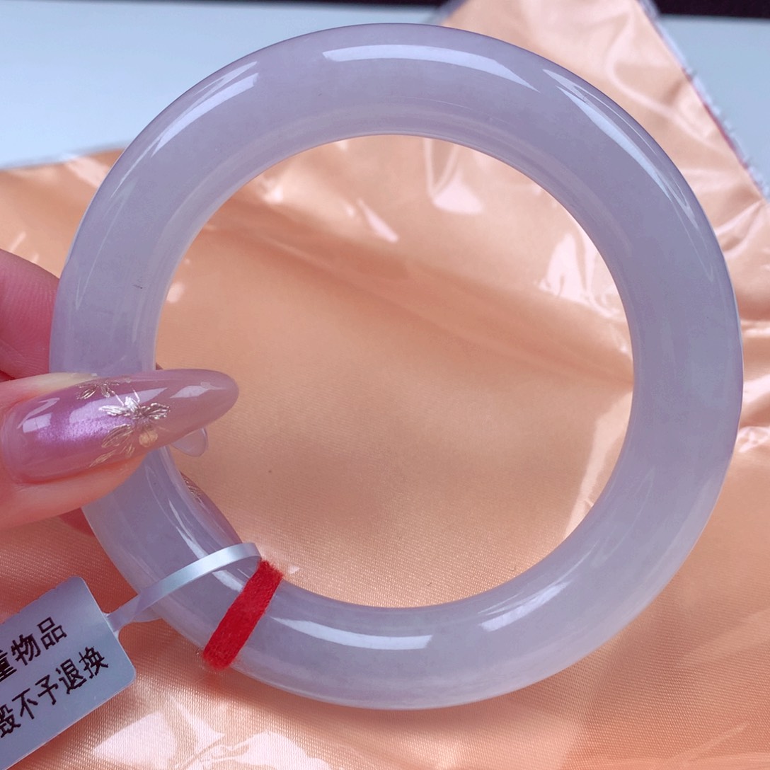 翡翠手镯未镶嵌翡翠57