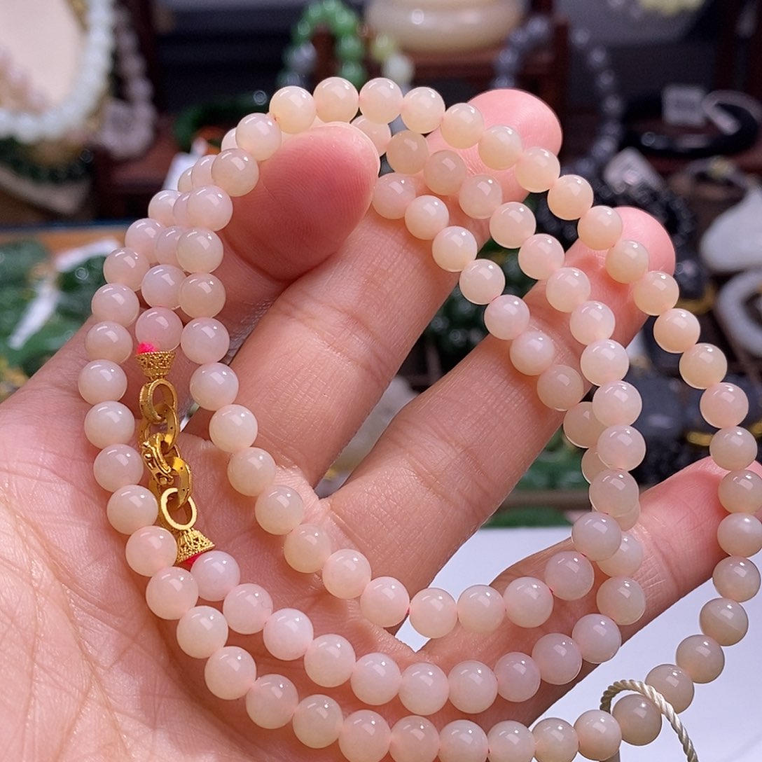 和田玉孤品福利老矿料藕粉长链约6未镶嵌