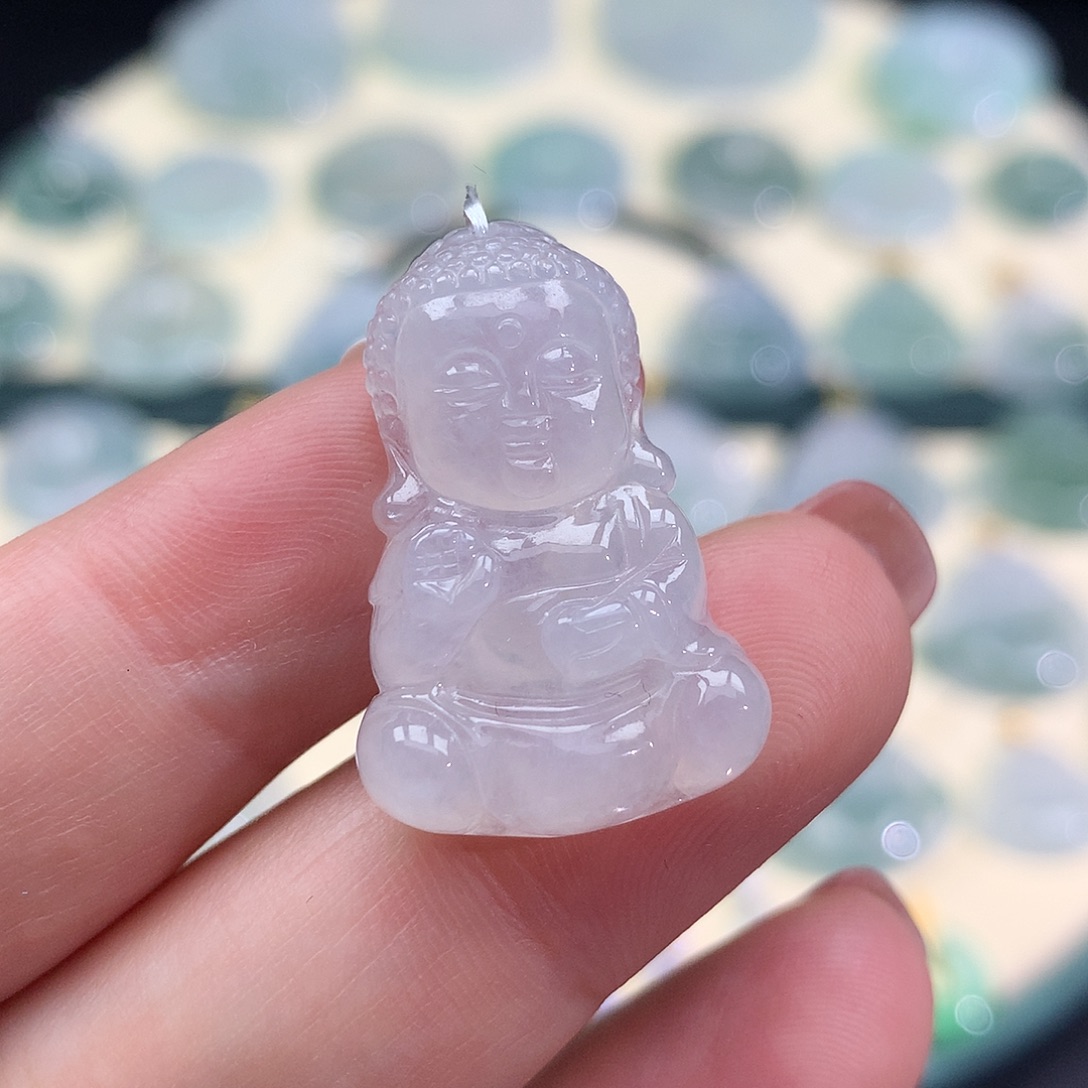 翡翠未镶嵌颈饰宝宝佛