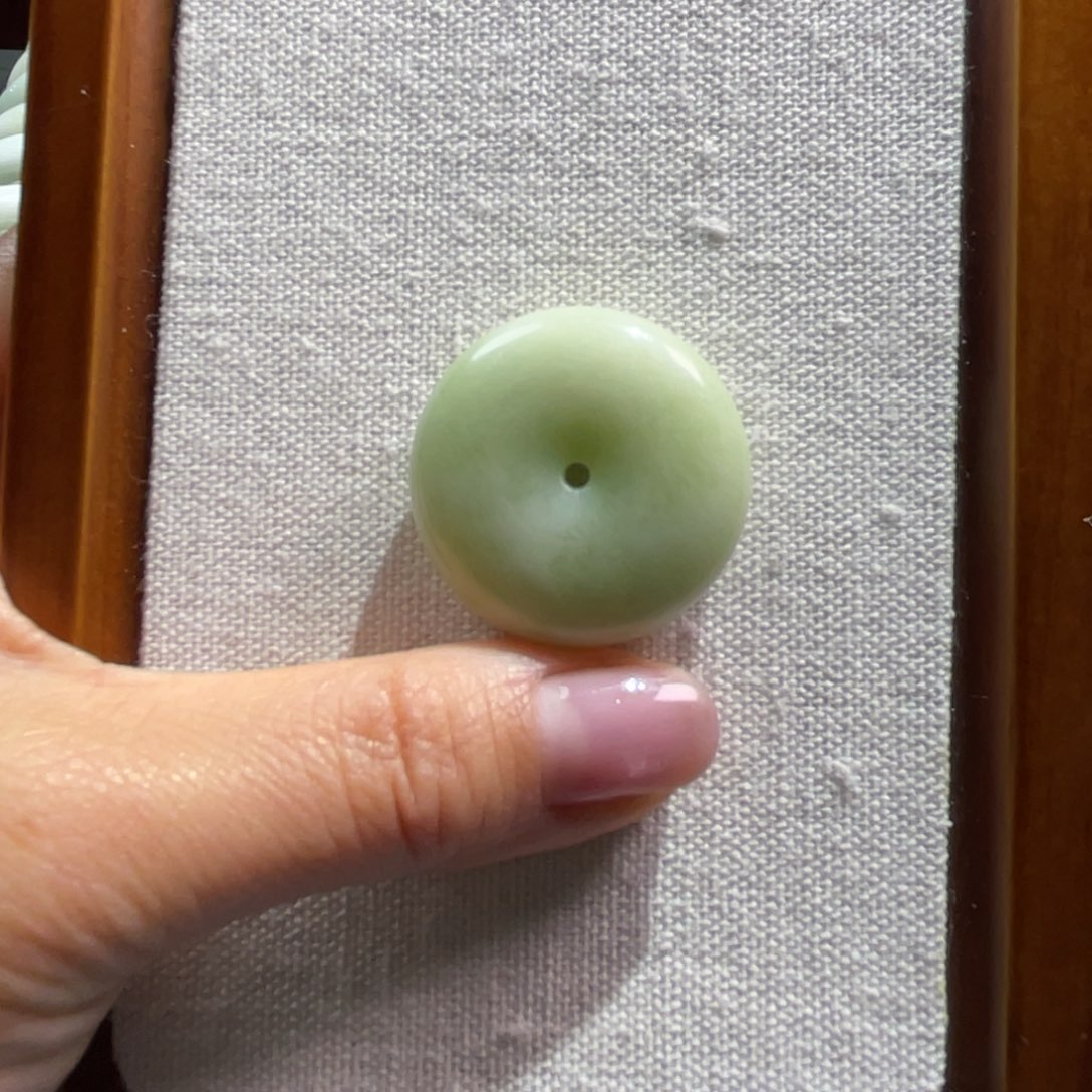 燕***啾蓝田玉（蛇纹石化大理石玉）未镶嵌颈饰