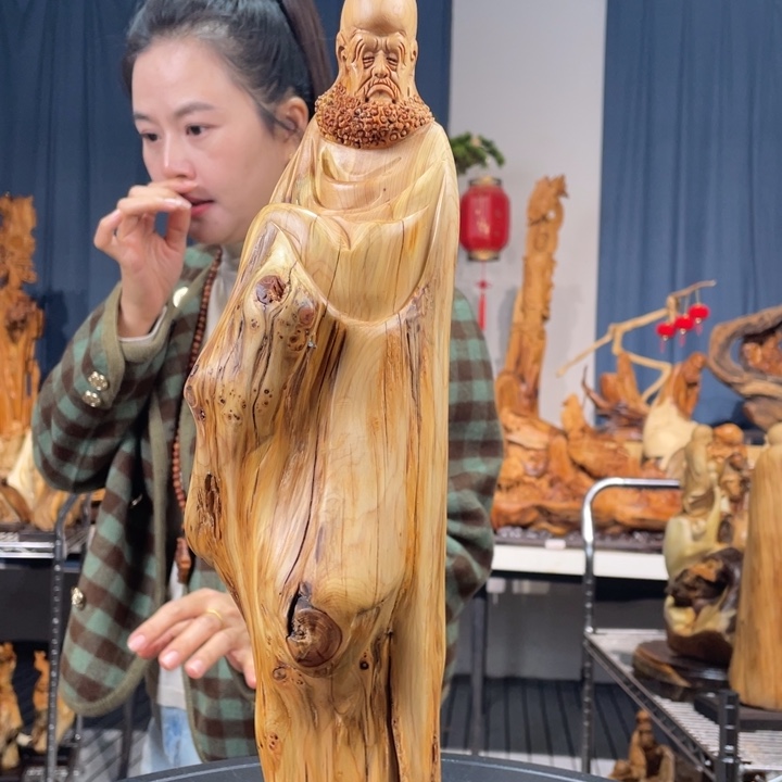 柏木（崖柏）随型摆件