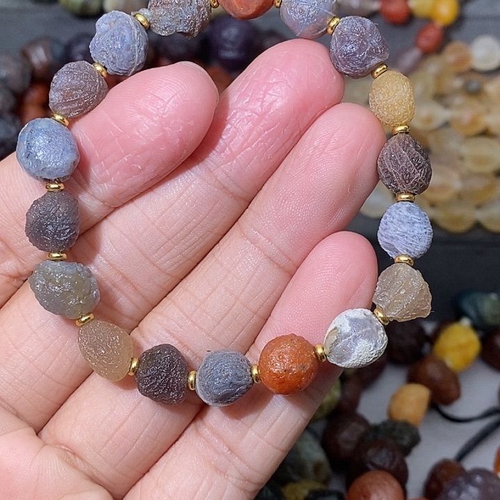 未镶嵌玛瑙/玉髓珠宝奇石