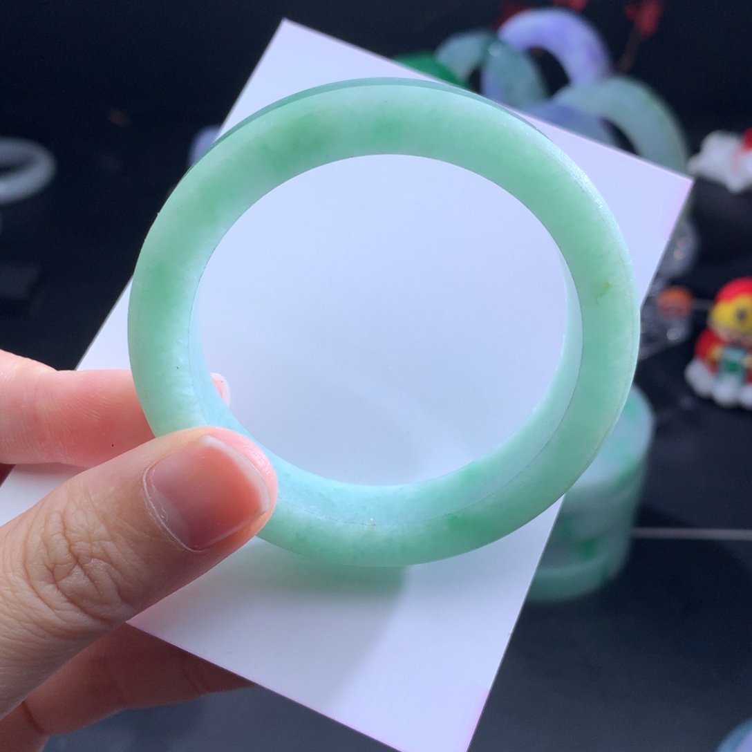 定制翡翠手镯未镶嵌