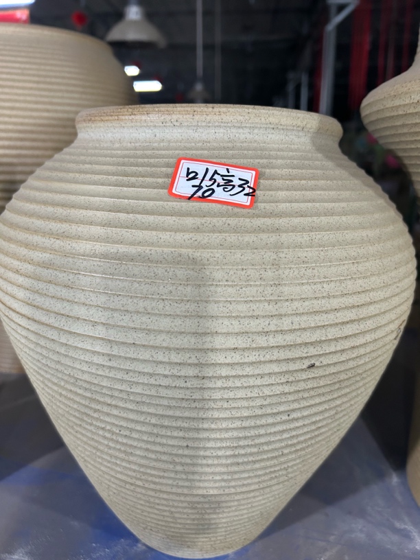 创意透气大号陶罐花瓶可作多肉盆栽或室内外摆件