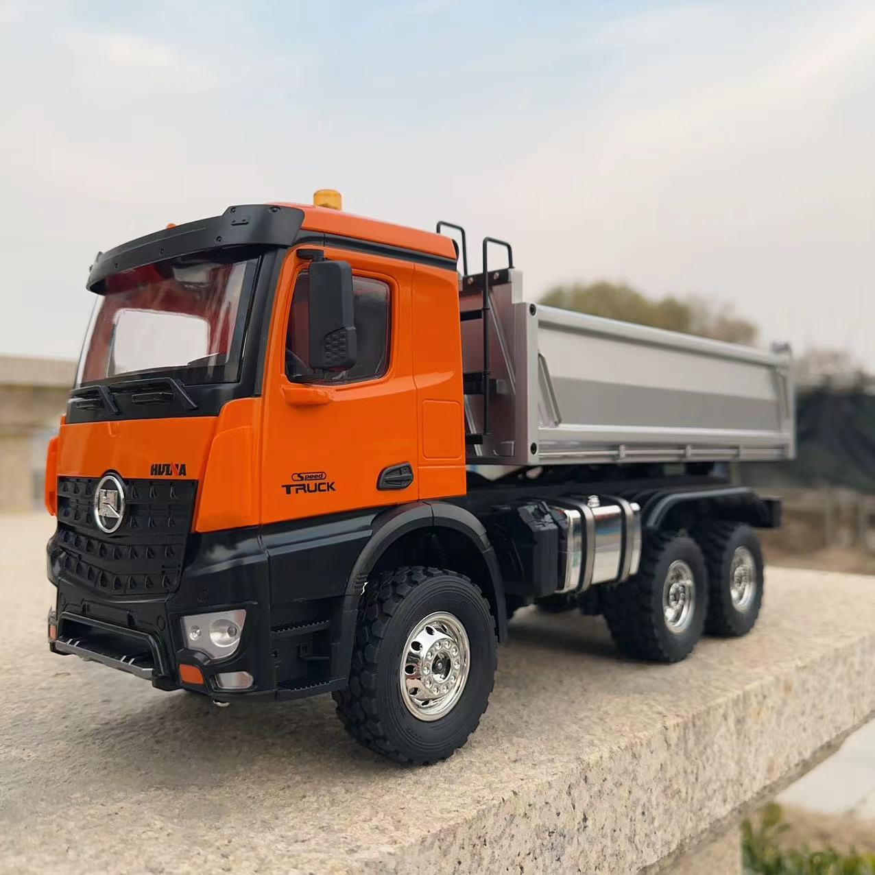 全比例灯光十四通道合金遥控器自卸车工程运输车玩具