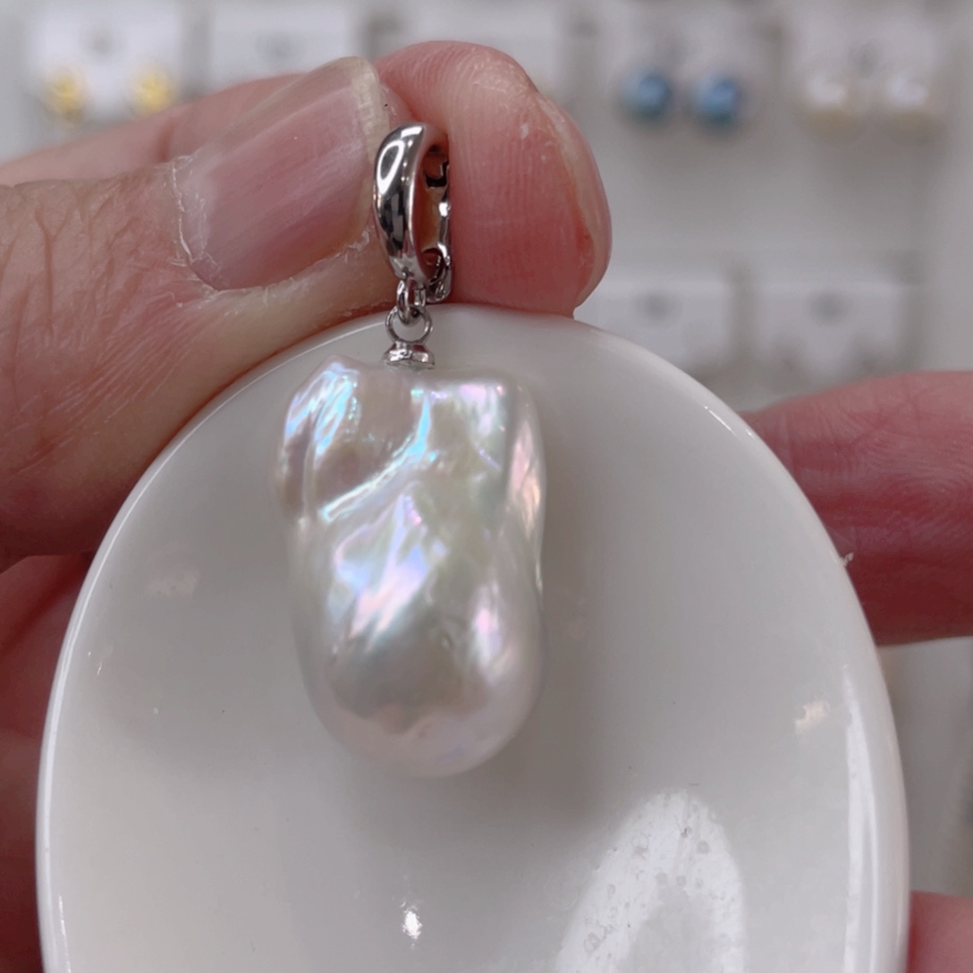 颈饰未镶嵌淡水珍珠