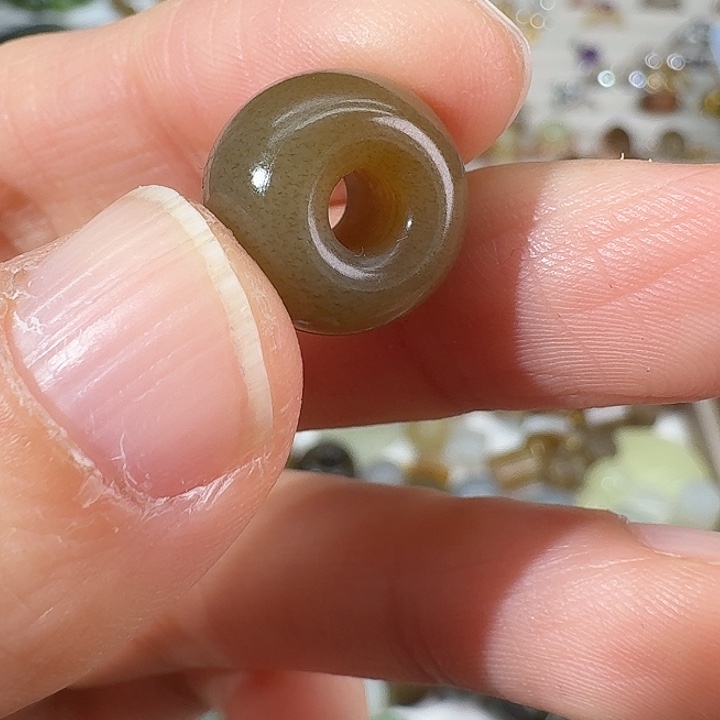 和田玉（糖玉）未镶嵌颈饰48