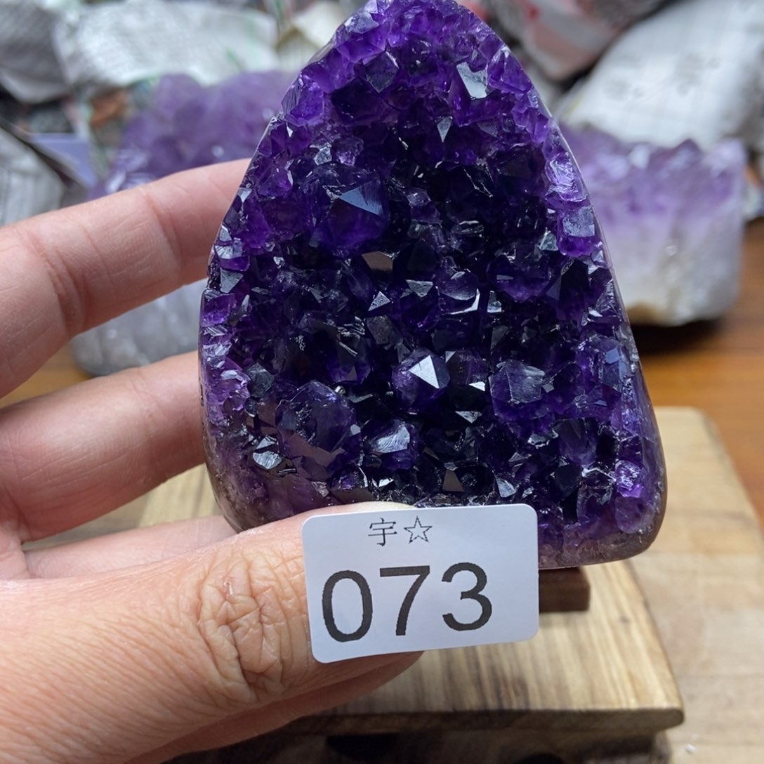 紫晶大型摆件（非配饰）未镶嵌