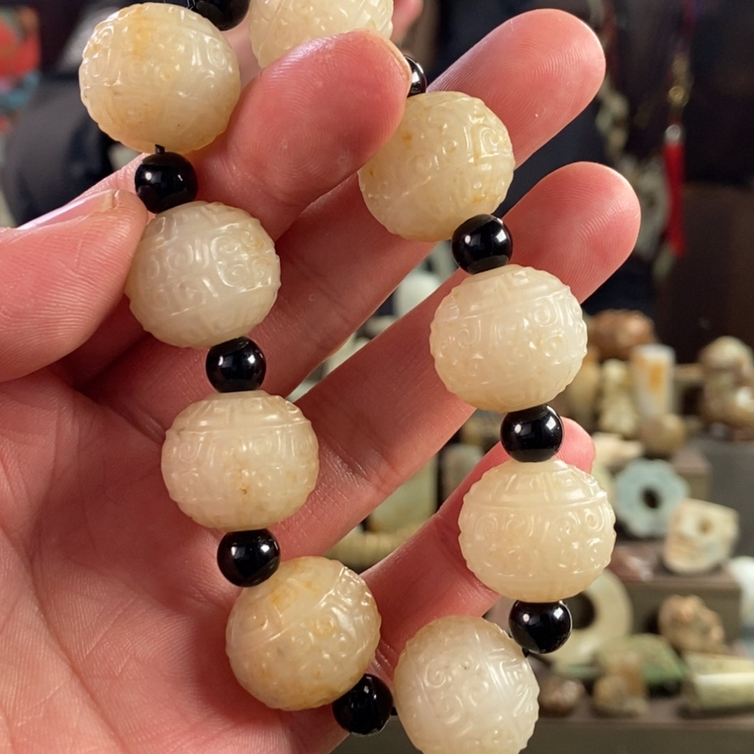 和田玉挂件未镶嵌飞*