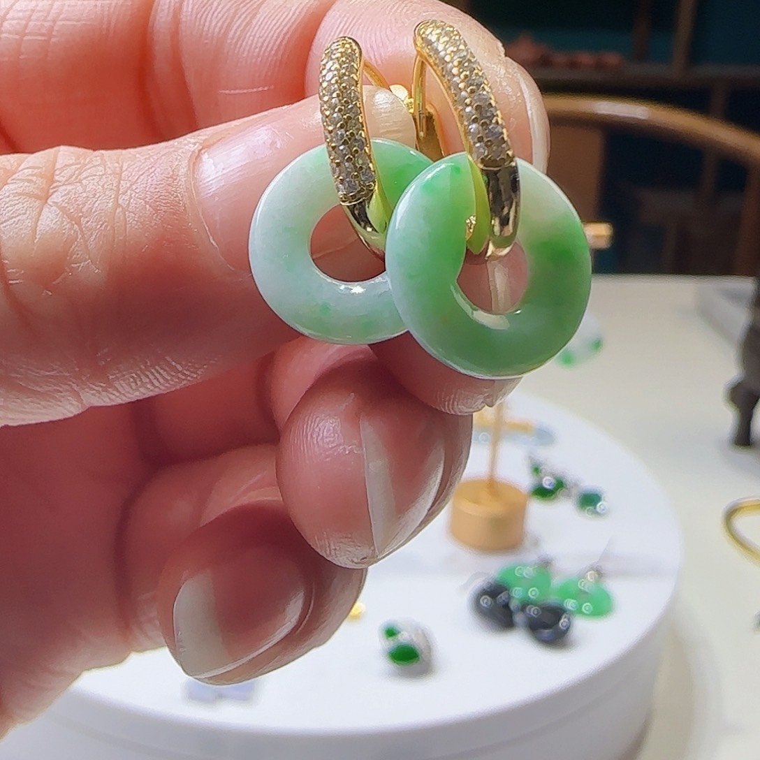 翡翠耳饰银S925镶嵌天然缅甸a货翡翠