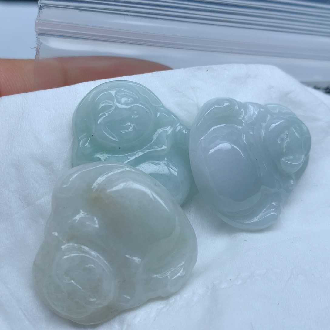 翡翠颈饰未镶嵌手串