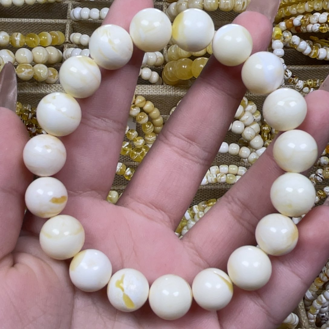 手绳琥珀未镶嵌11.7m