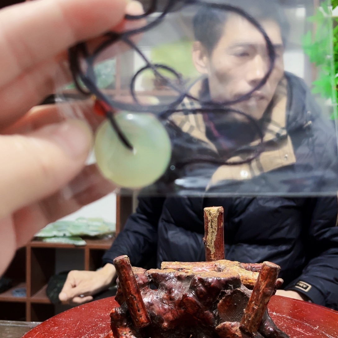 蛇纹石玉未镶嵌岫玉