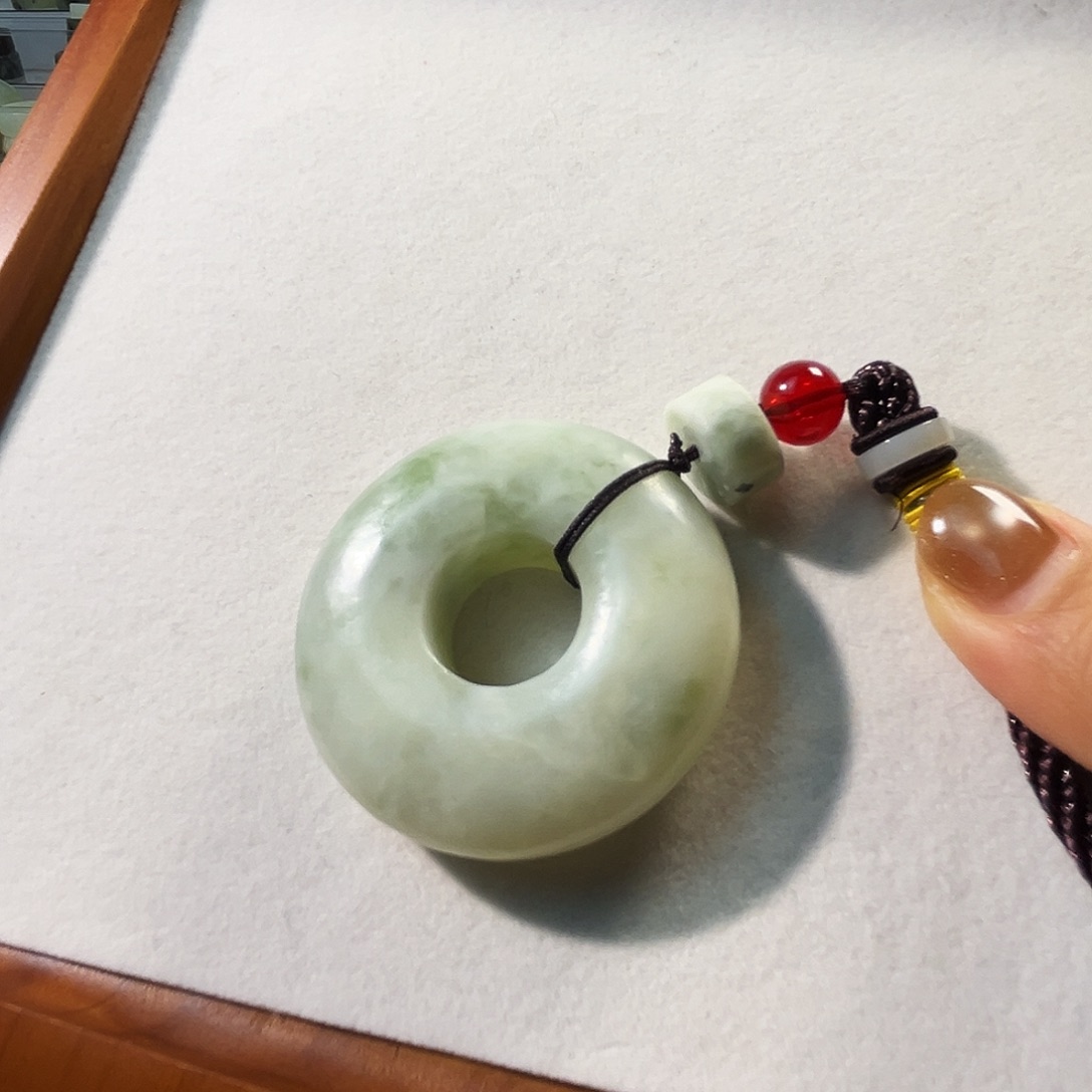 蛇纹石玉未镶嵌戒指