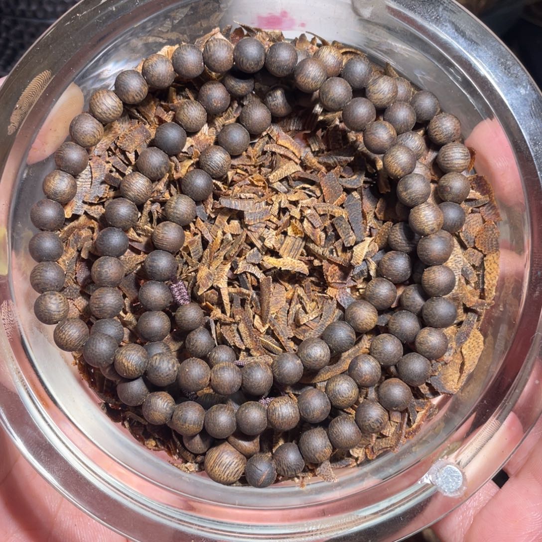 沉香手串沉水级0.6-19.5g