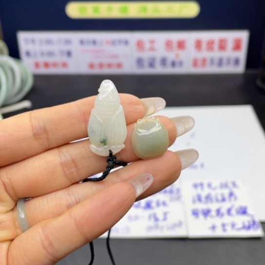 【闪购商品】翡翠手链未镶嵌翡翠首饰翡翠a货