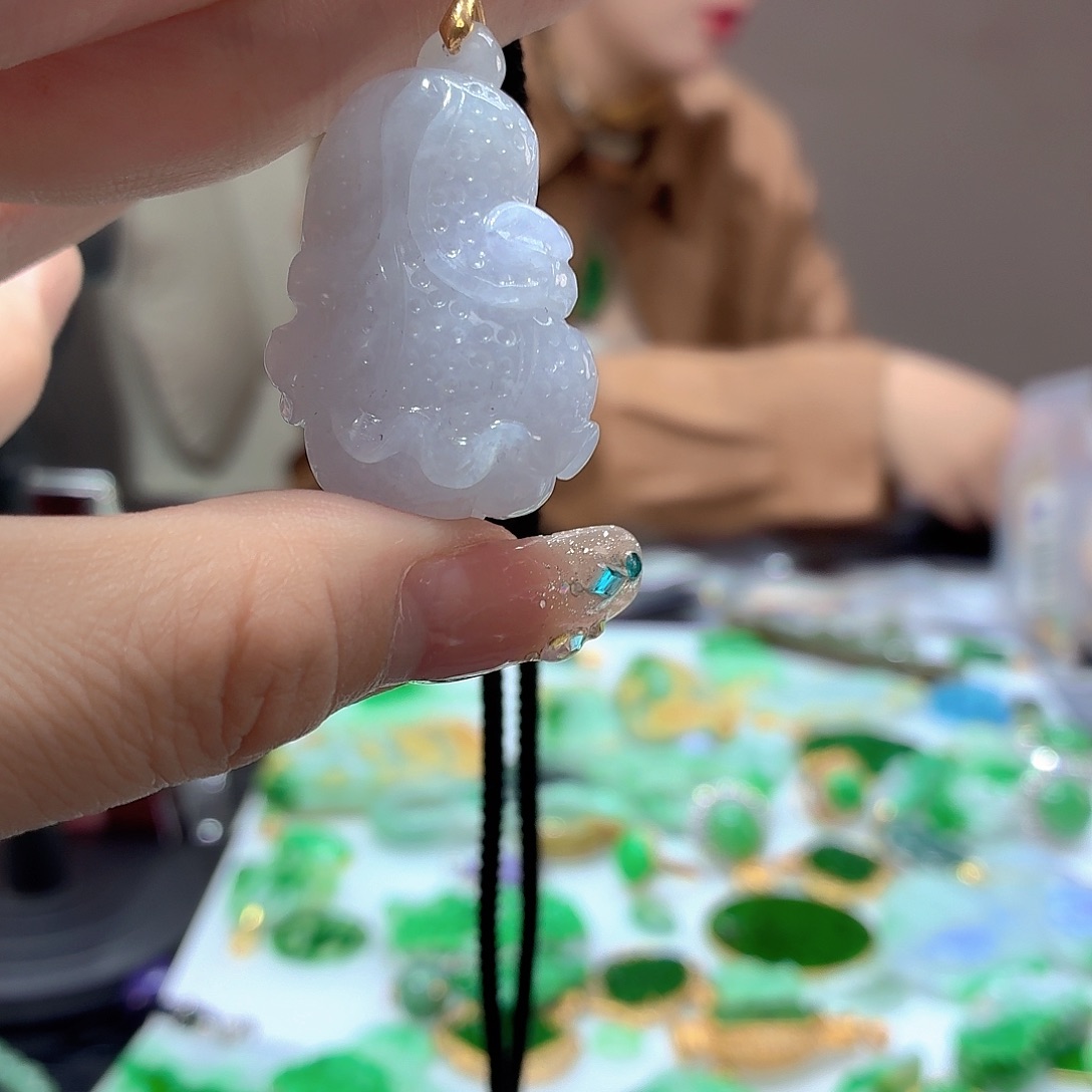 颈饰未镶嵌翡翠翡翠