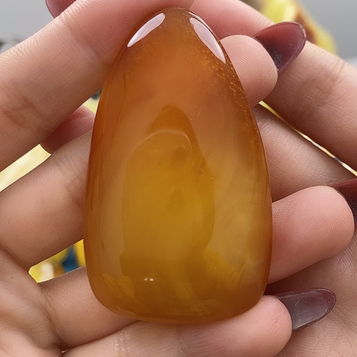 琥珀颈饰未镶嵌吊坠