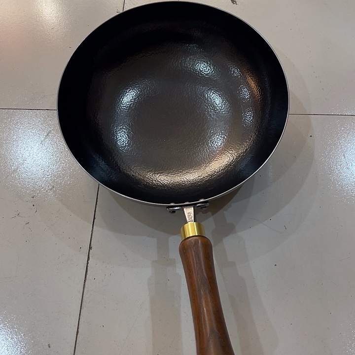 熟铁30圆底炒锅微瑕特价不退换