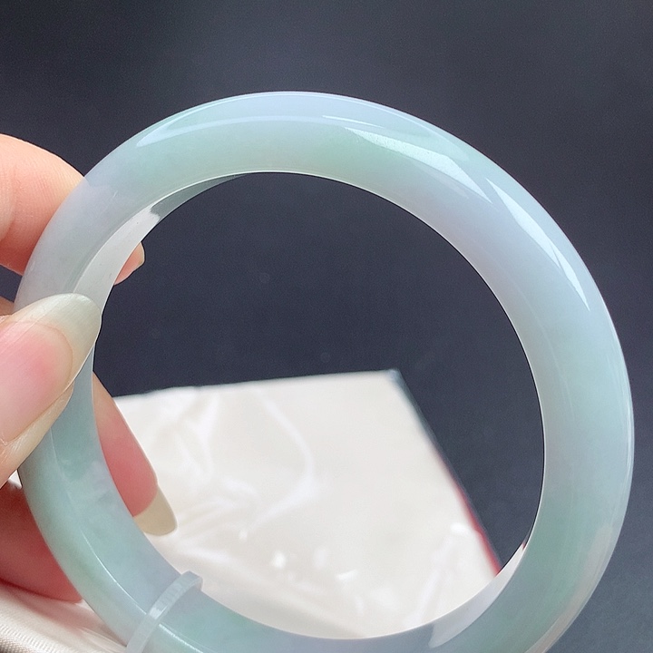 翡翠未镶嵌手镯61.3圈口