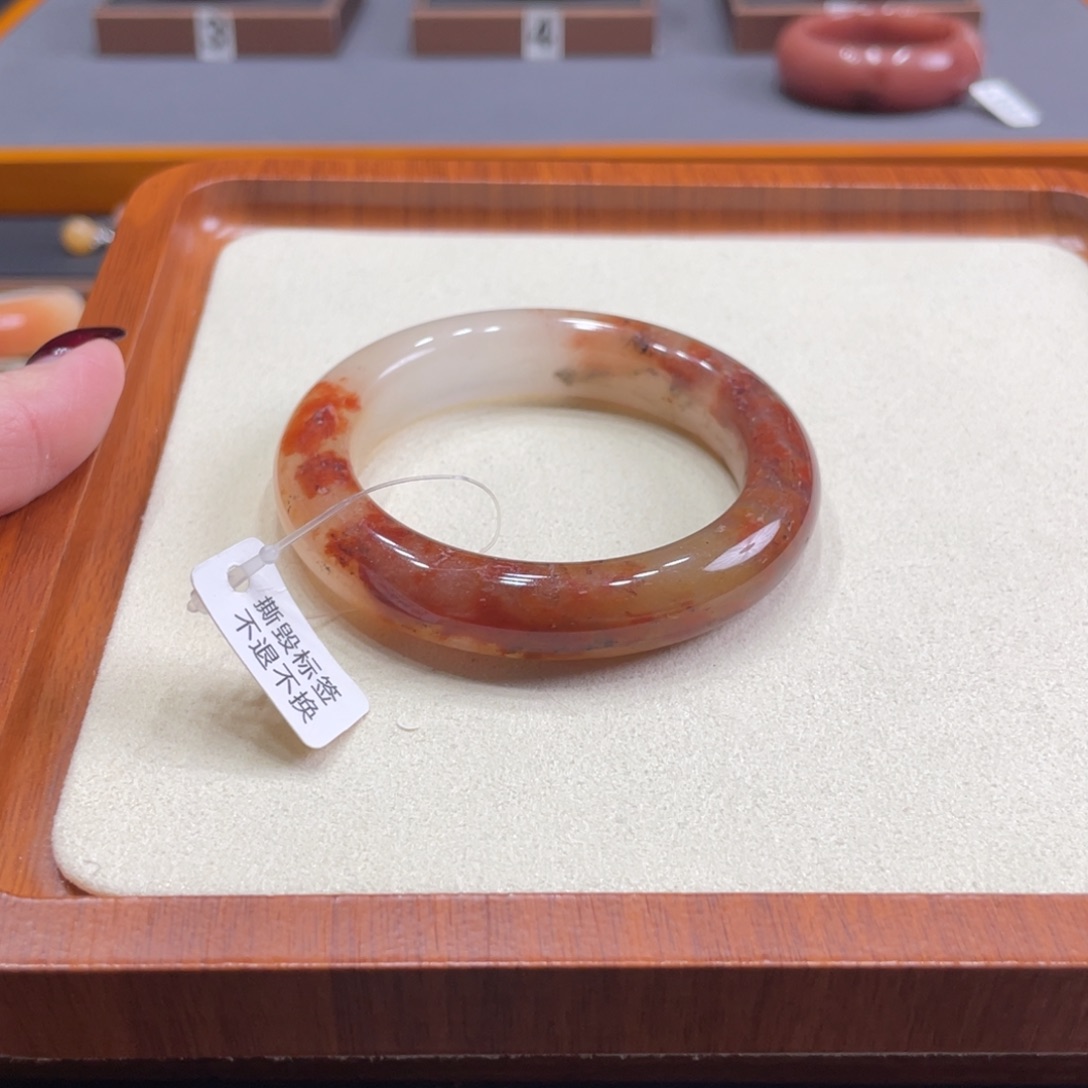 未镶嵌手镯石英质玉葱***o