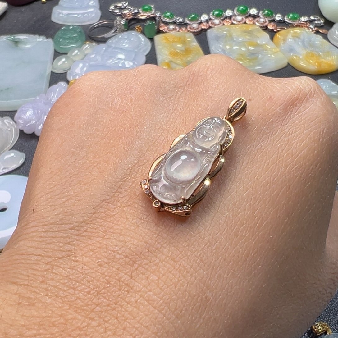 翡翠18K金镶嵌颈饰