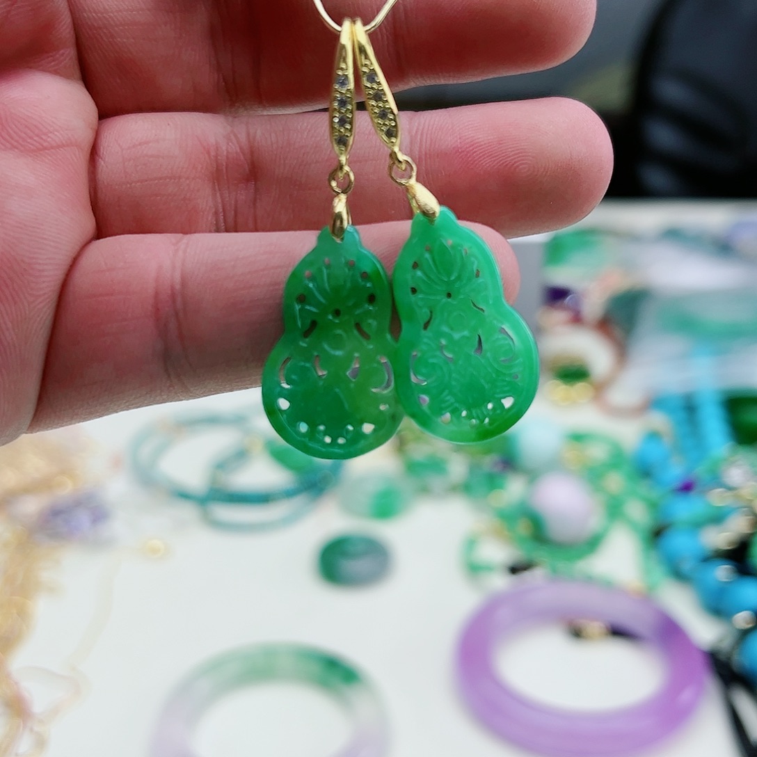 翡翠吊坠(赠链)银S925镶嵌