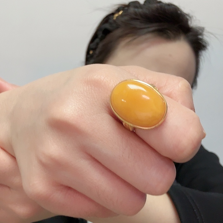 银S925镶嵌蜜蜡戒指仓库