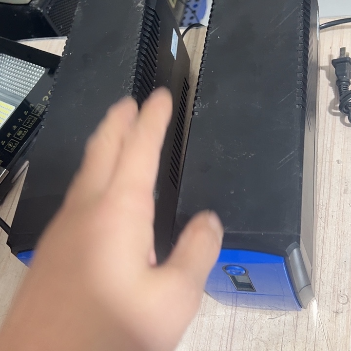 8新移动电源 包邮