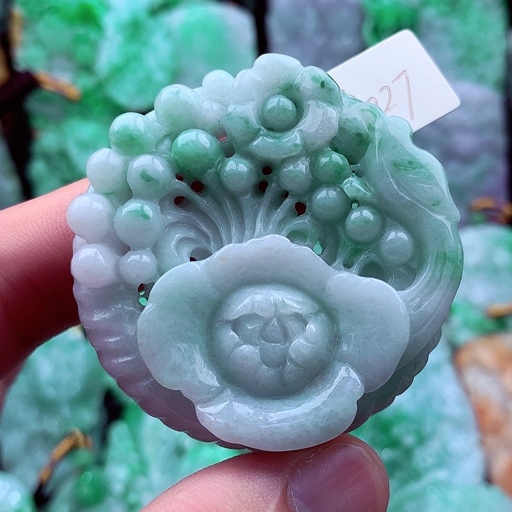 翡翠未镶嵌吊坠(不含链)