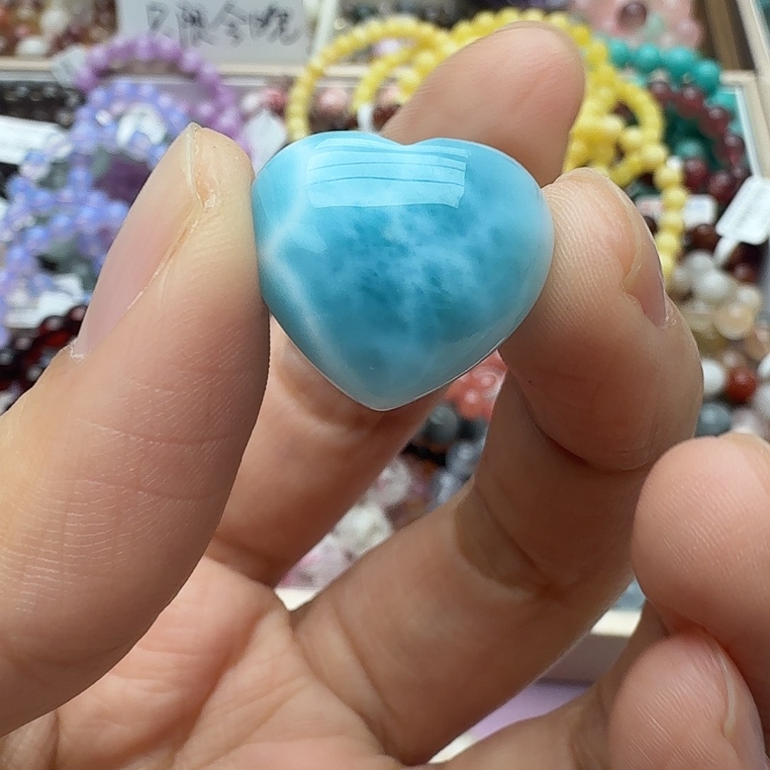 针钠钙石（海纹石）未镶嵌珠宝半成品海纹爱心蛋面