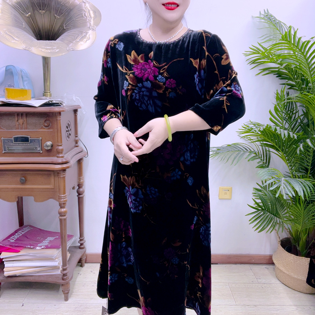 高端桑蚕丝植绒连衣裙43A2102