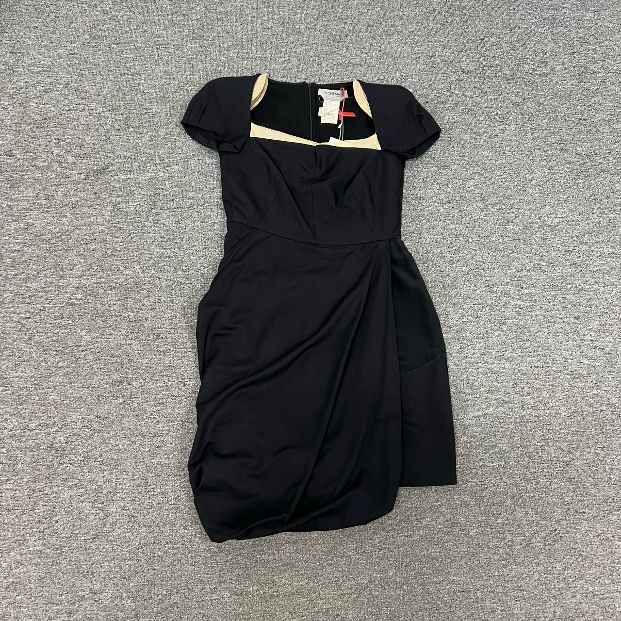 95新 MaxMara 黑色 不规则连衣裙 38码