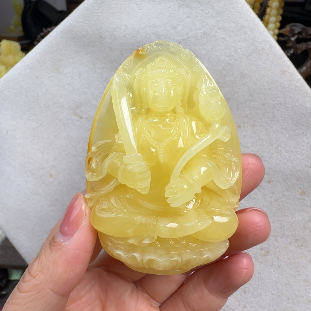 蜜蜡未镶嵌珠宝奇石