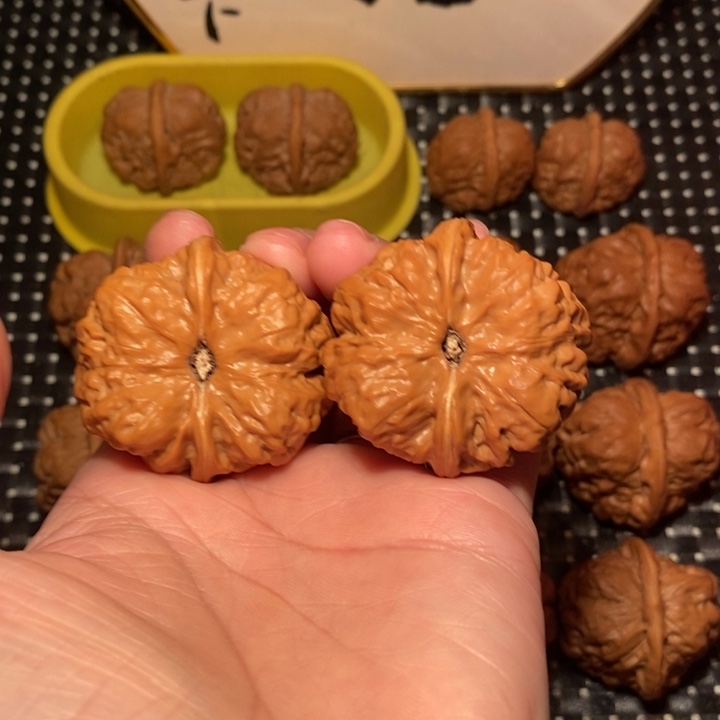 把件文玩核桃蟾形好底好
