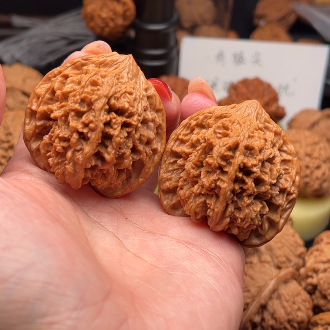 终***爱把件核桃满天星43