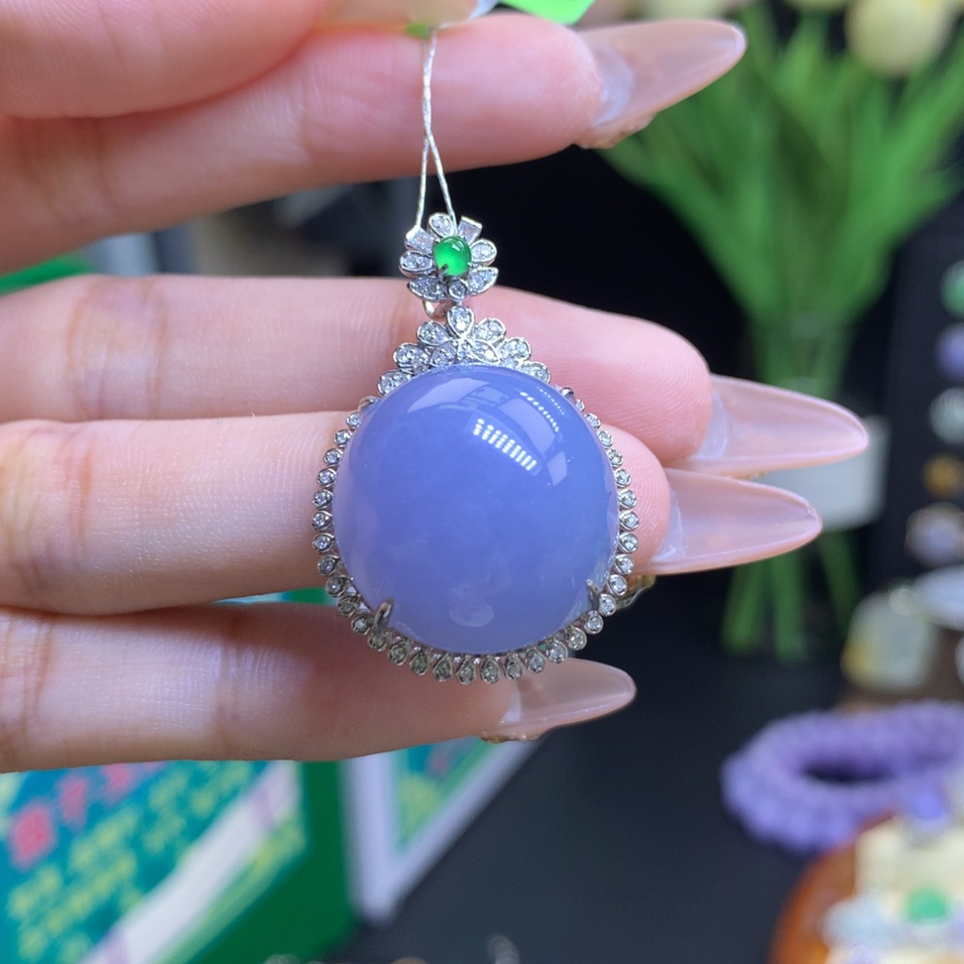 翡翠颈饰18K金镶嵌天然