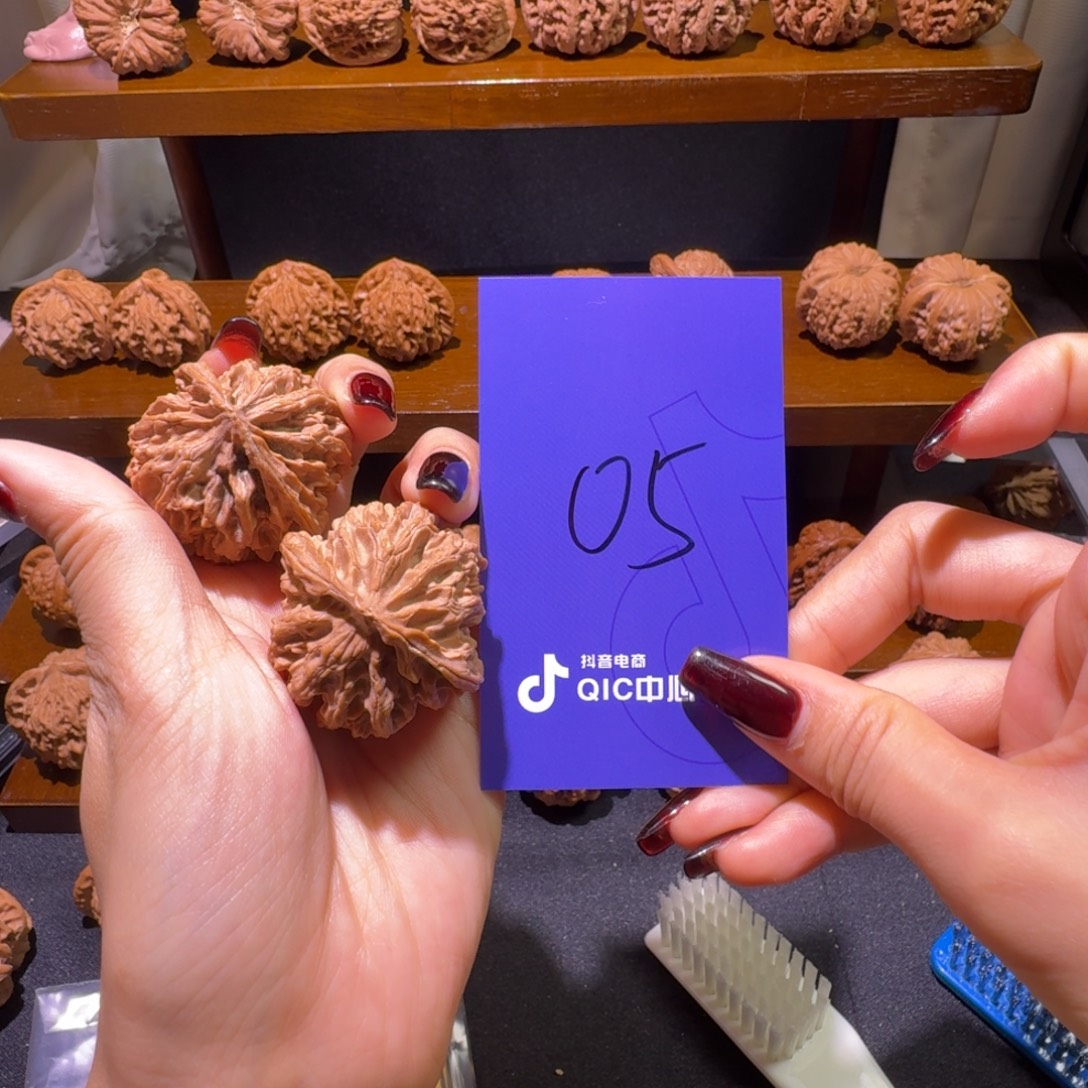 吊坠文玩核桃高苹果园福利核桃