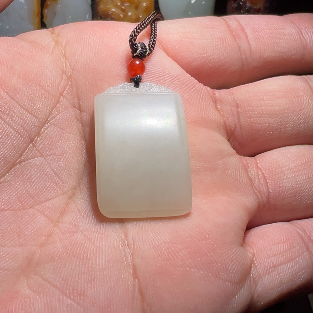 和田玉挂件未镶嵌