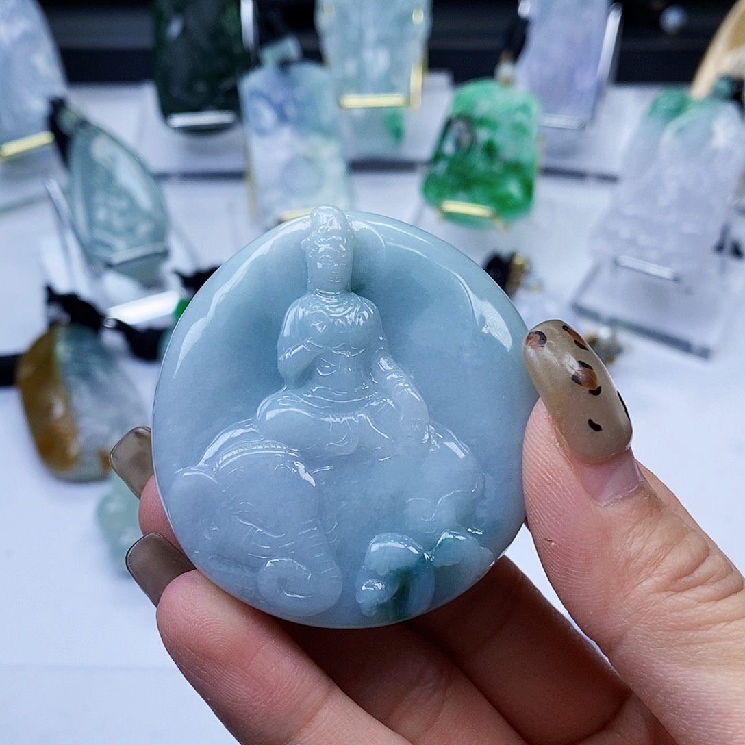 颈饰未镶嵌翡翠翡翠A货