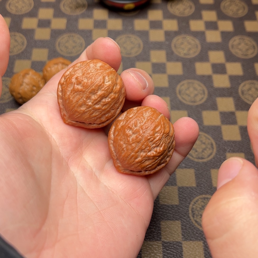 文玩核桃把件混****?120000000000