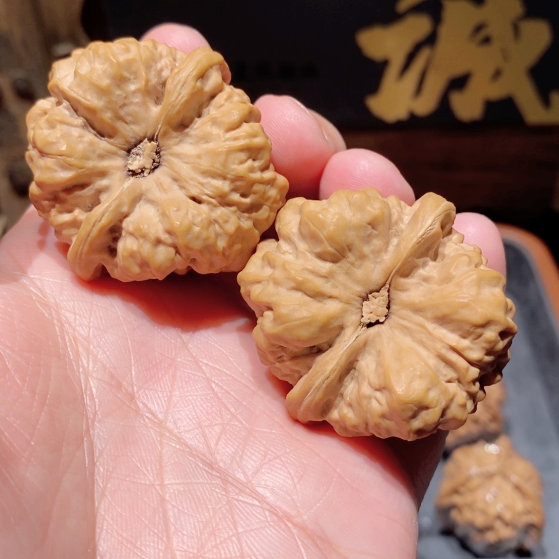 文玩核桃吊坠买*蛤蟆