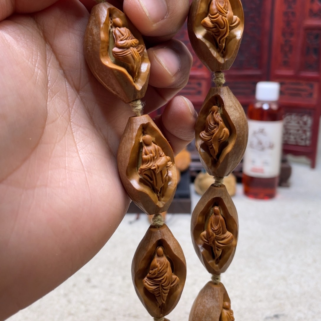 橄榄核吊坠橄榄核雕