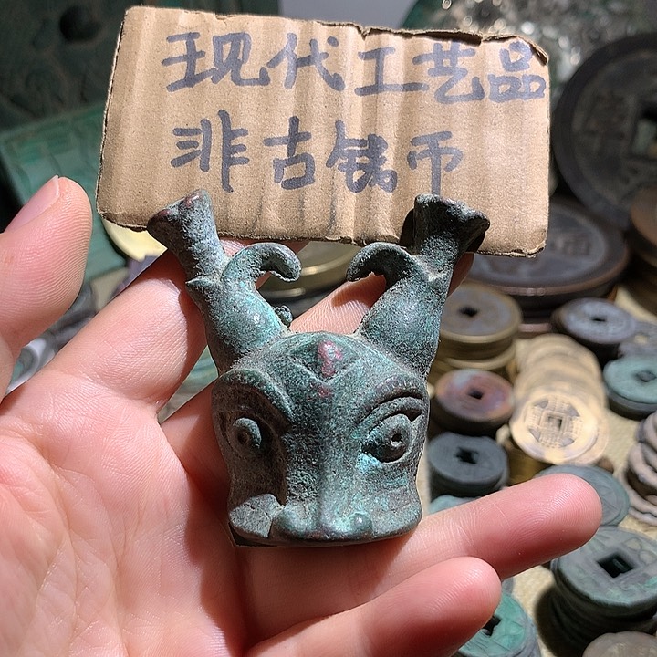 铜现代工艺品老铜翻砂