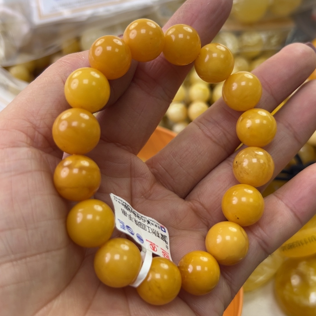 琥珀珠宝奇石未镶嵌